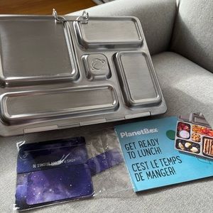 BRAND NEW- Planet box ROVER